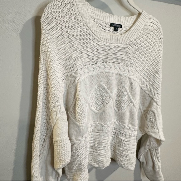 Women’s white/cream sweater - Picture 1 of 4